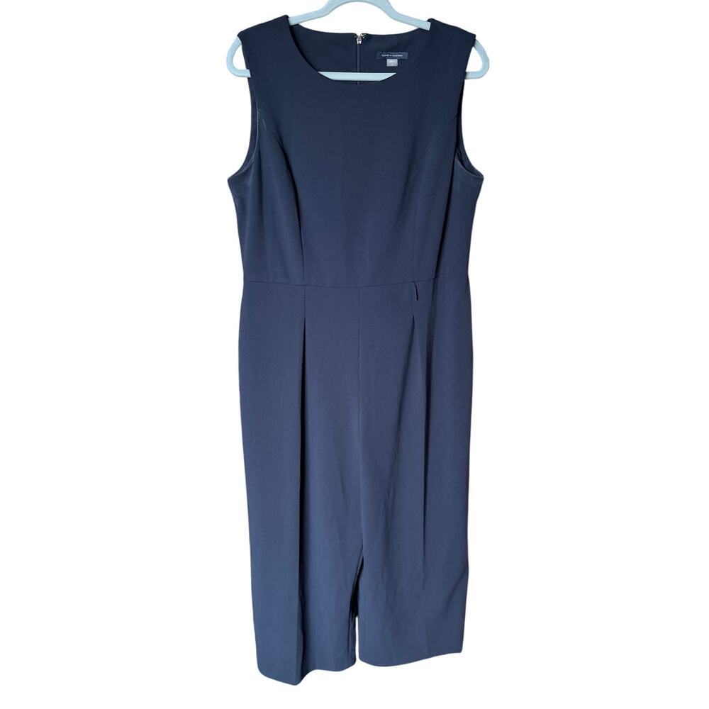 Tommy Hilfiger navy blue fitted jumpsuit cropped cut 14 career business classy